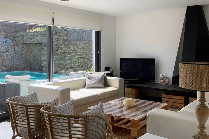 Villa for 10 people, with garden in Cadaques