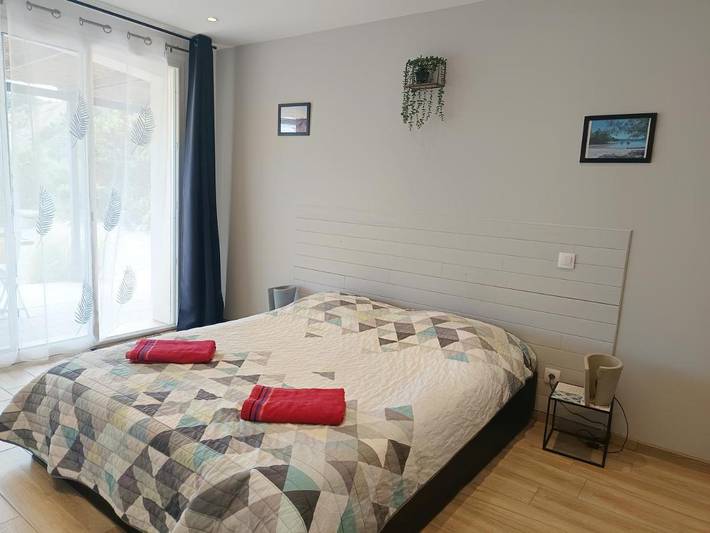Chambre d’hôte pour 2 personnes, avec Terrasse ainsi que Jardin et Vue