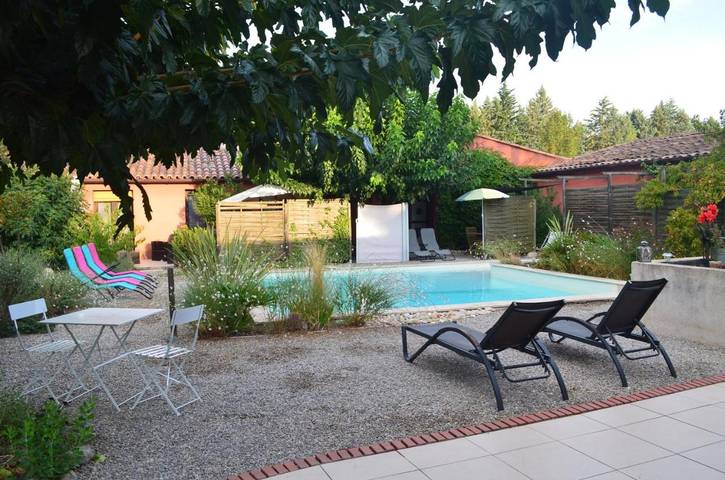 Maison de vacances pour 3 personnes, avec piscine et jardin en Provence-Alpes-Côte d'Azur - 2
