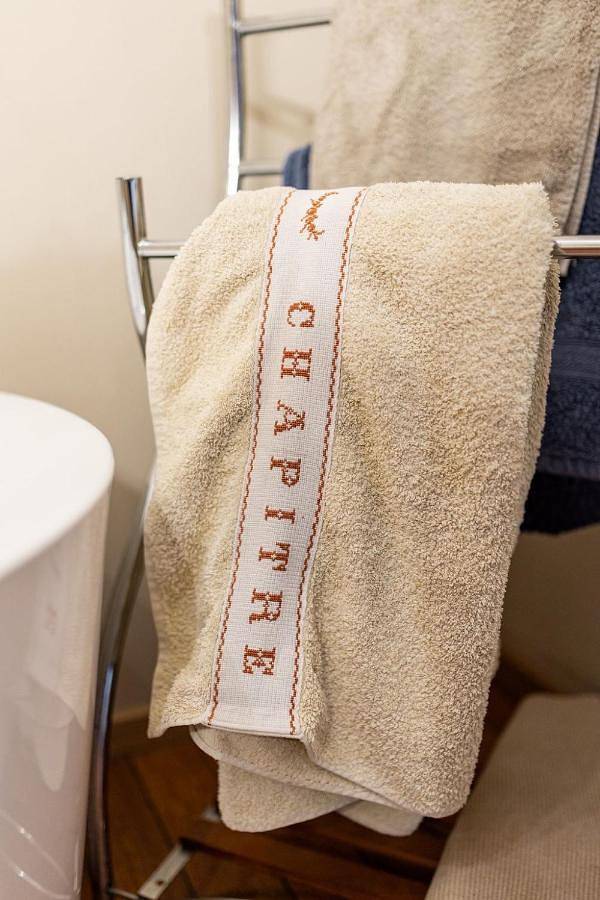 Gîte pour 2 personnes, avec vue à Fosses-la-Ville - 4