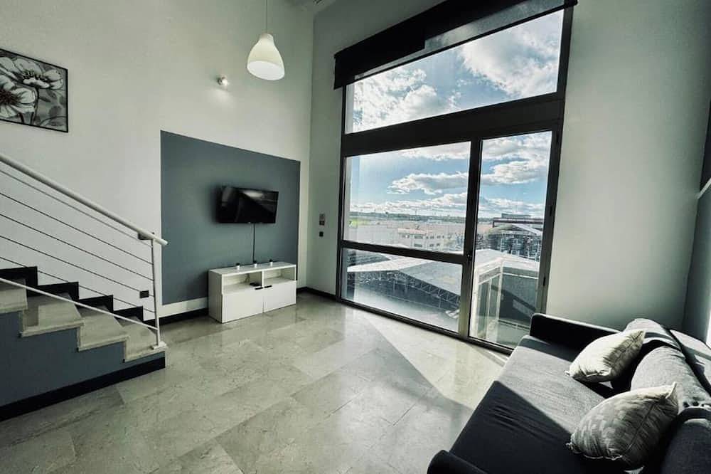 Entire apartment, Loft Ebano with parking by bebalmy in Madrid, Madrid Province