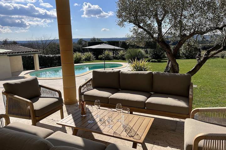 Villa für 10 Personen, mit Garten und Terrasse - 1