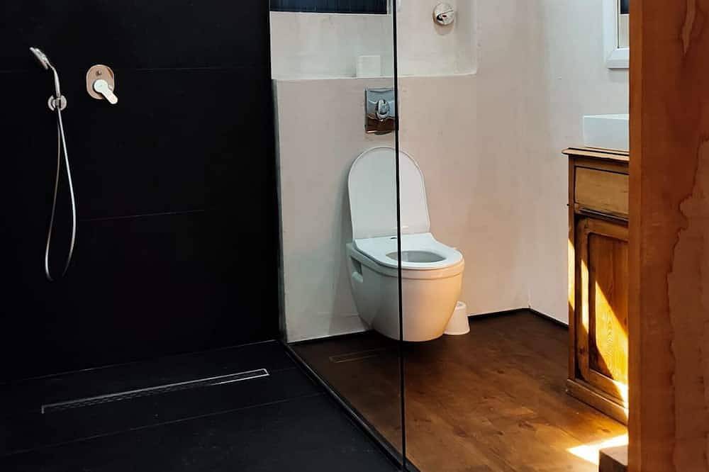 Ganze Wohnung, Luxus-Appartement \"Carlo\"mit traumhaftem Blick direkt am Hafen in Limenaria, Thassos