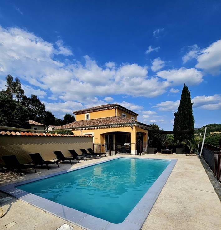 Location de vacances pour 8 personnes à Saint-Maurice-d'Ardèche