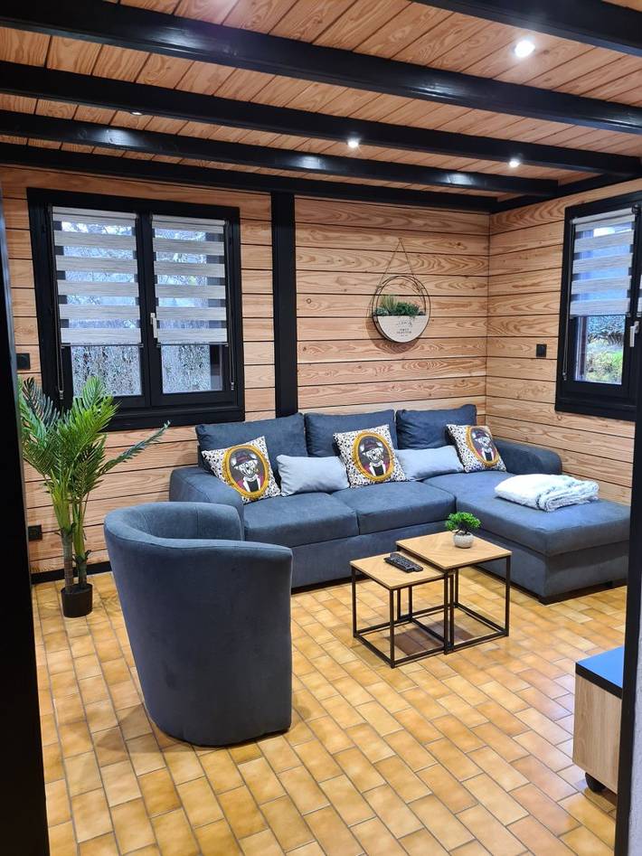 Gîte pour 5 personnes, avec terrasse et jardin à Le Ménil - 3