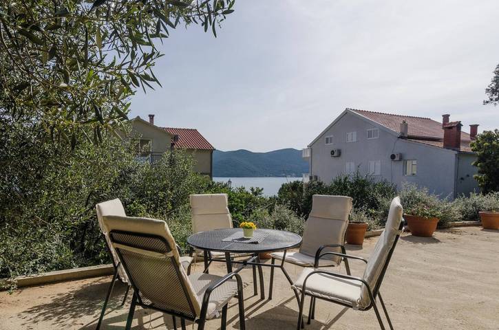 Ferienhaus für 5 Personen, mit Balkon/Terrasse und Garten auf Peljesac - 4