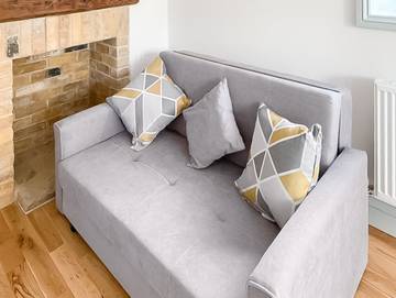 Log Cabin for 4 People in Wisbech St Mary, Cambridgeshire, Photo 3