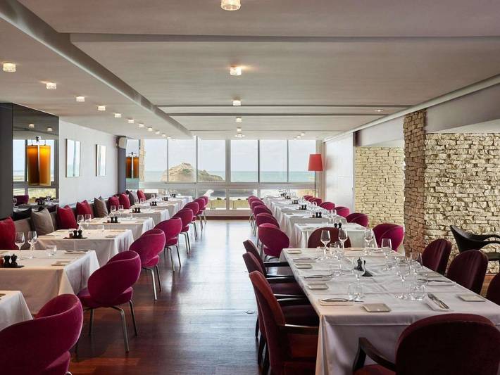 Hôtel pour 3 personnes, avec jacuzzi et piscine ainsi que sauna et terrasse, animaux acceptés dans Plage du Miramar - 2