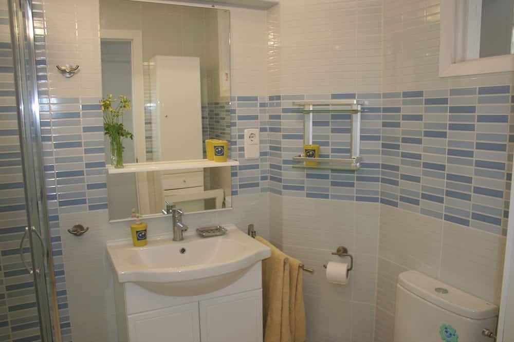 Entire apartment, Modern apartment on the beach, magnificent views, air conditioning, Wlan in Cala Millor, Son Servera
