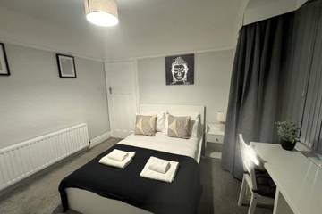 Holiday Apartment for 4 People in Newcastle upon Tyne, North East England, Photo 2
