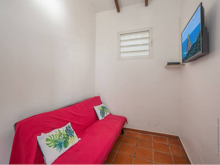 Bungalow mit Meer- und Landschaftsblick in Sainte-Marie, Martinique