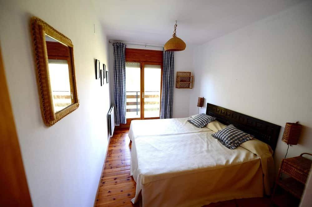 Ganze Wohnung, Bor I - 5 Pax - Zwei Schlafzimmer Wohnung, Schläft 5 in Bellver de Cerdanya, Katalanische Pyrenäen