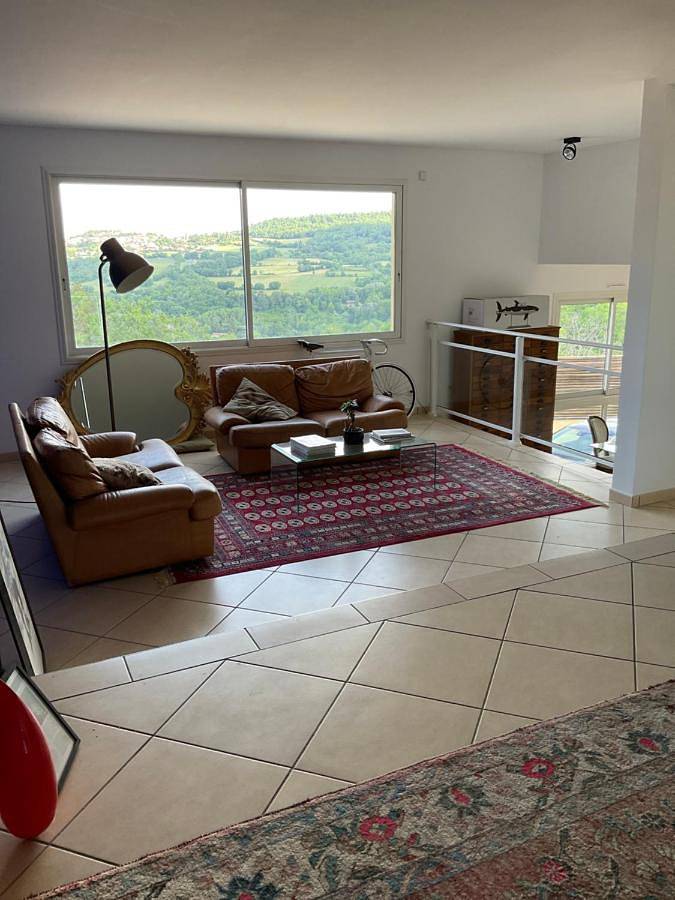 Location de vacances pour 7 personnes, avec Jacuzzi et Terrasse ainsi que Jardin et Vue à Chanonat - 3