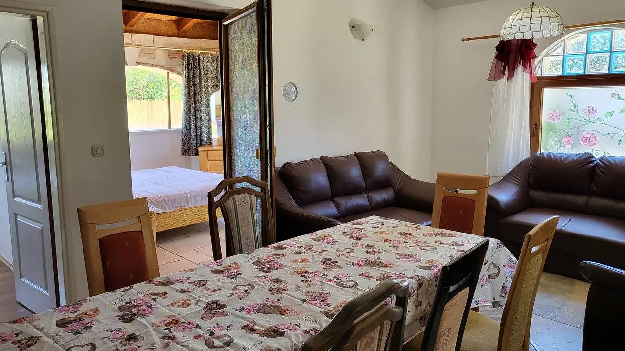 Ferienhaus für 8 Personen (140 m²) in Šišan in Sisan, Südküste Istrien
