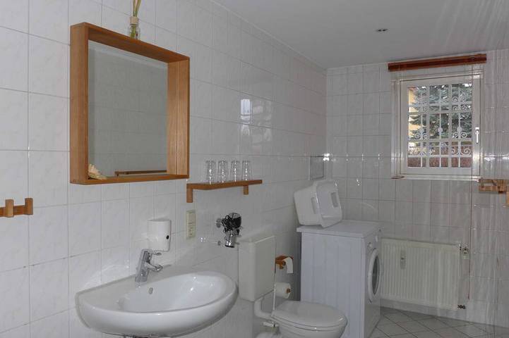 Ferienwohnung für 2 Personen, mit Garten in Neubrandenburg - 2
