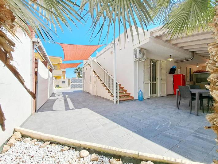Villa per 4 persone, con giardino in Santa Maria del Focallo