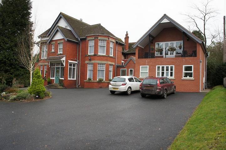Holiday rental for 14 people, with Terrace and Garden in Church Stretton