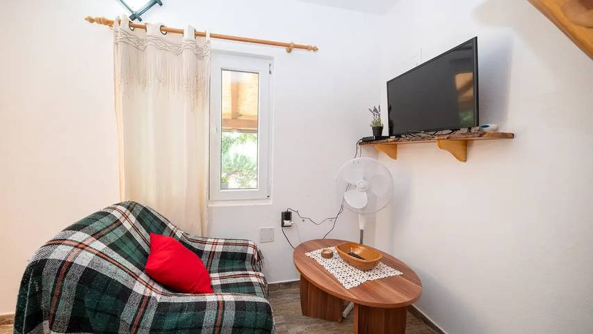 Ferienhaus für 3 Personen, mit Terrasse in Zadar (Kommun) - 2