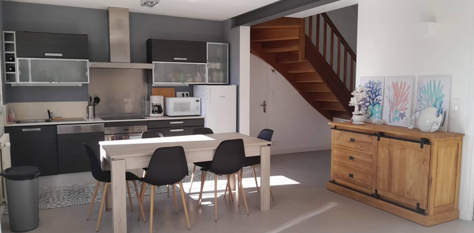 Holiday Home “Ker Blein” with Sea View, Terrace and Wi-Fi in Sarzeau, Côte des Mégalithes