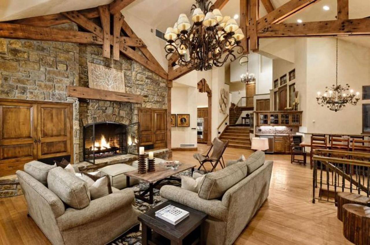 Luxury Chalet St-Anton with Pool in Lechtaler Alpen, Sankt Anton am Arlberg