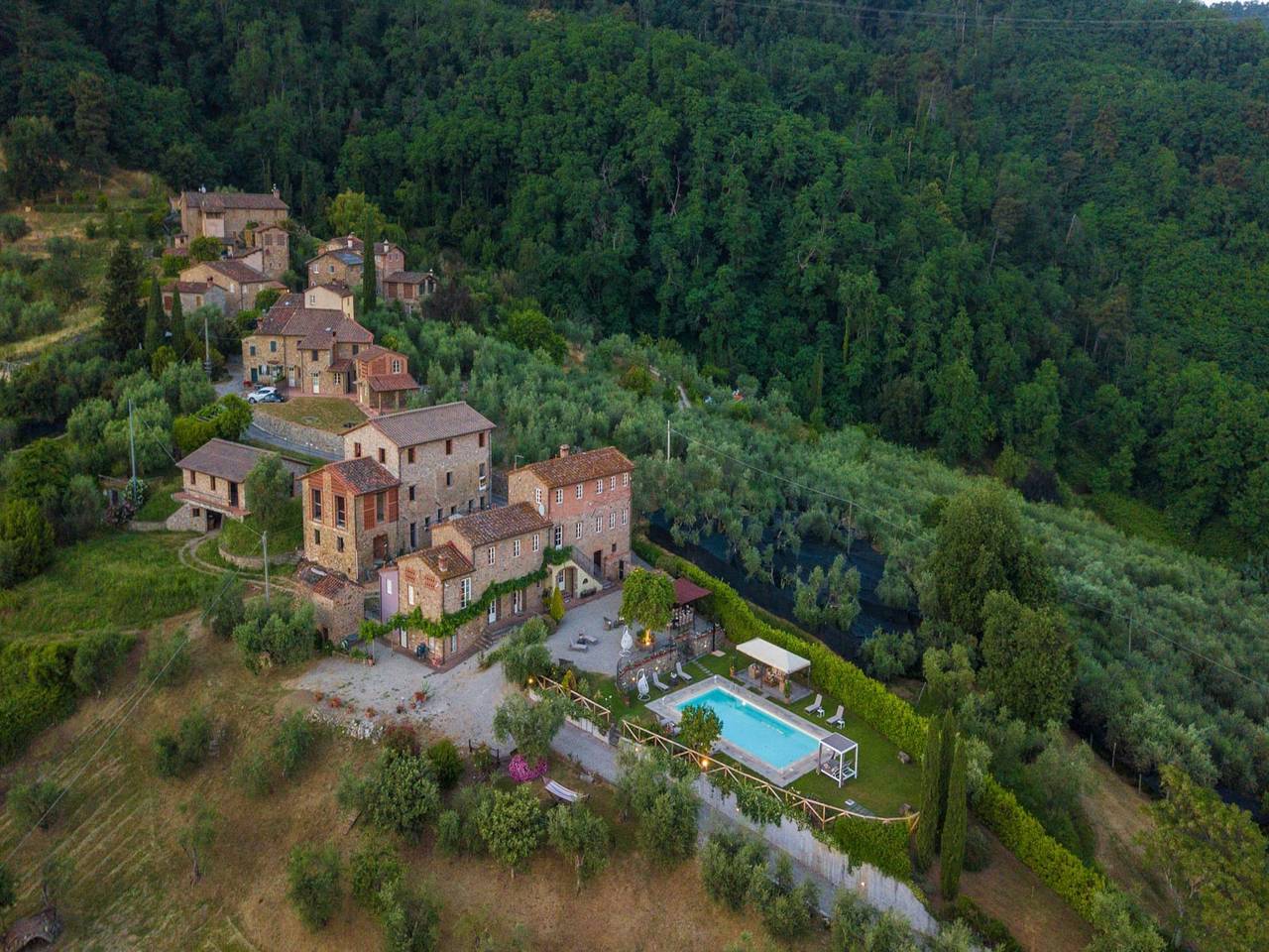 Villa con piscina e vista sui vigneti in Capannori, Provincia di Lucca