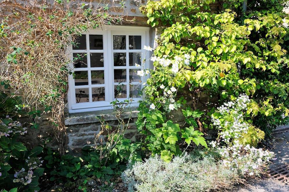 La Petite Quinoise, Cosy au calme avec parking, proche St Malo, Mont St Michel in Plouër-sur-Rance, Dinan region