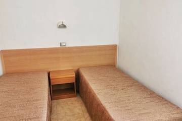 Villa for 4 Guests in Molinella (Foggia), Gargano, Picture 2