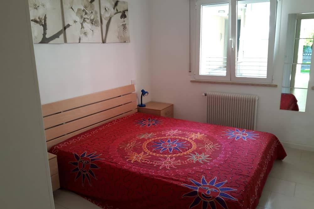 Ganze Wohnung, Wohnung mit Terrasse und Garten im Zentrum und in der Nähe des Strandes in Settimo Cielo, Grado