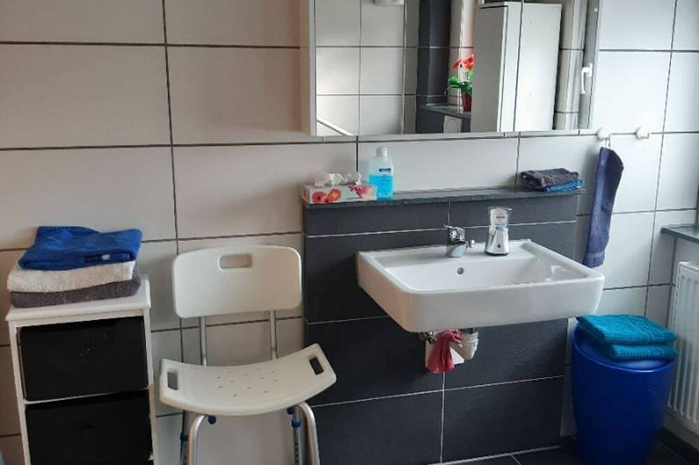 Ganze Wohnung, Ferienwohnung Uschi - Appartement/Fewo, Bad, Wc, 1 Schlafraum in Bad Sobernheim, Pfälzer Bergland