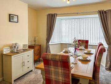 Holiday Rental for 5 People in Chesterfield, Derbyshire, Photo 3