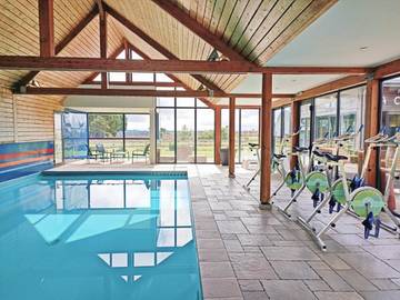 Location de vacances pour 4 personnes, avec sauna ainsi que piscine et jardin dans Les Hospitaux (Erquy)