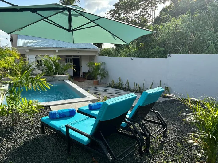 Chalet para 7 personas, con jardín además de vistas y piscina, Se admiten mascotas - 1