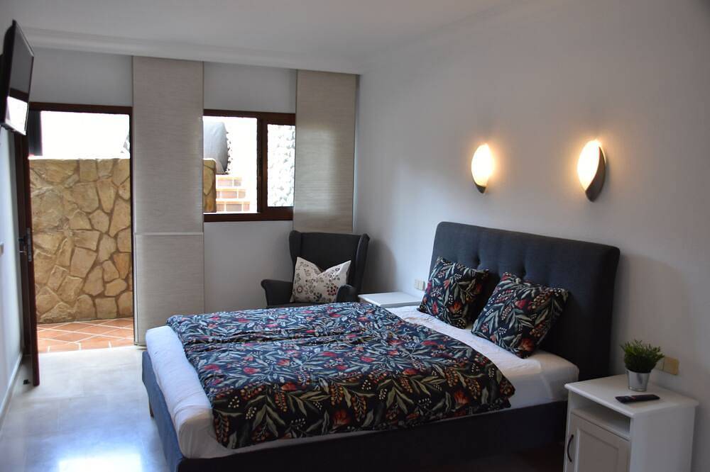 Fantastic villa next to the Anfi Tauro golf course, common pool. in Pueblo de Tauro, South Gran Canaria