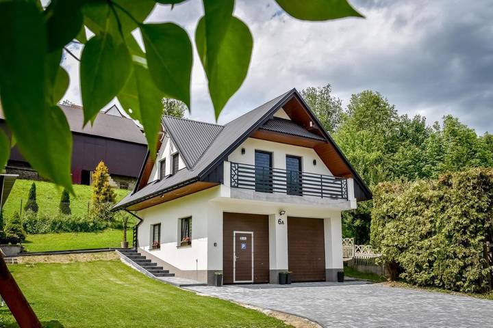 Apartament wakacyjny dla 6 osób, z widok i ogród w Leśnica