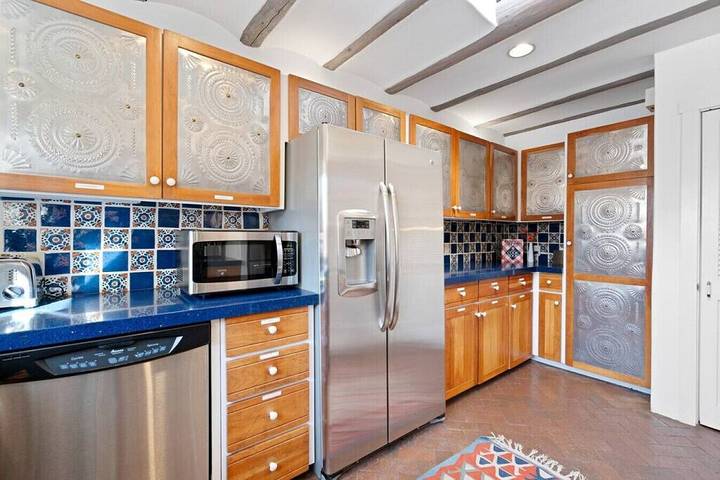 Villa for 8 people, with yard and balcony in New Mexico