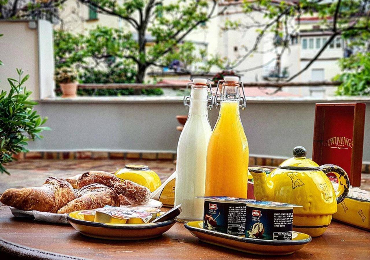 Double Room with Private Bathroom in Gragnano, Napoli e dintorni