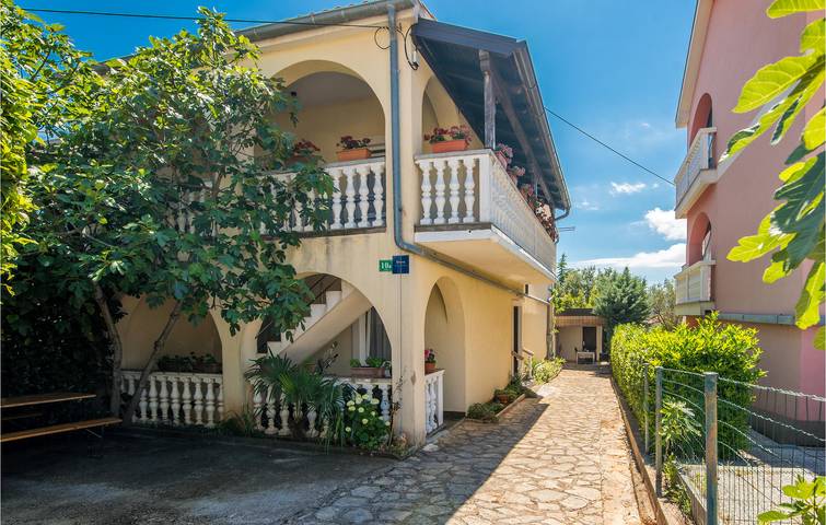 Ferienwohnung für 6 Personen, mit Terrasse in Pinezici - 2