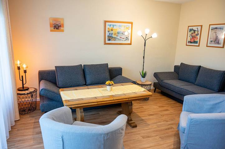 Ferienwohnung für 4 Personen, mit Balkon und Balkon/Terrasse sowie Garten in Zirndorf - 3