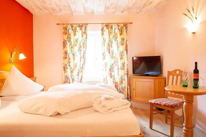 Ferienhaus für 3 Personen, mit Garten und Sauna am Wolfgangsee