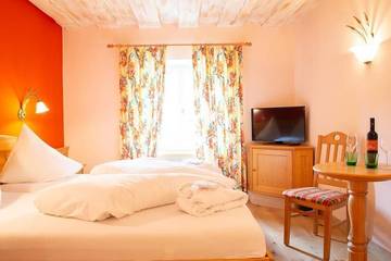 Ferienhaus für 3 Personen, mit Sauna und Garten am Wolfgangsee