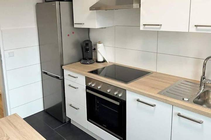 Ganze Wohnung, Zentrale Ferienwohnung Lippstadt - frisch renoviert in Lippstadt, Kreis Soest