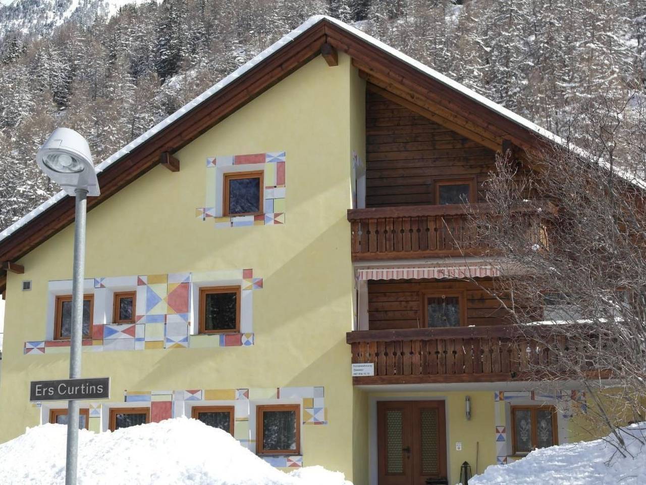 Ganze Wohnung, Ers Curtins in Zernez, Unterengadin