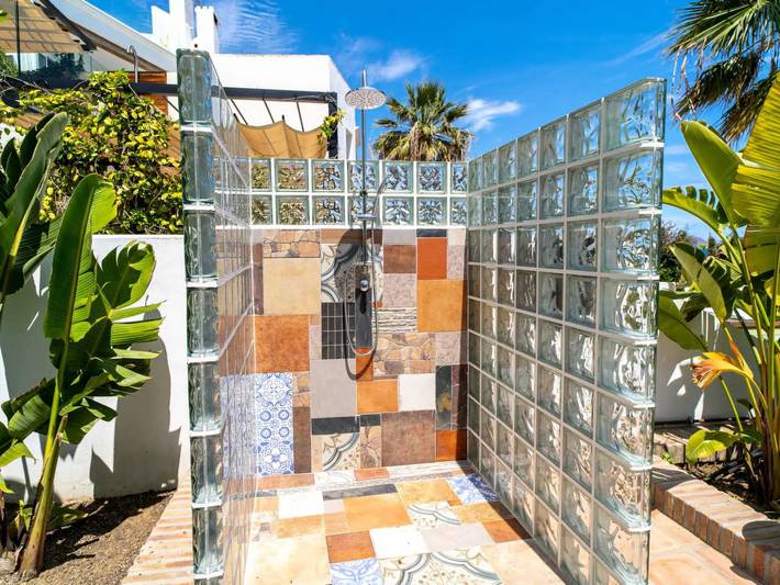 Chalet para 6 personas, con jardín además de piscina y terraza - 1