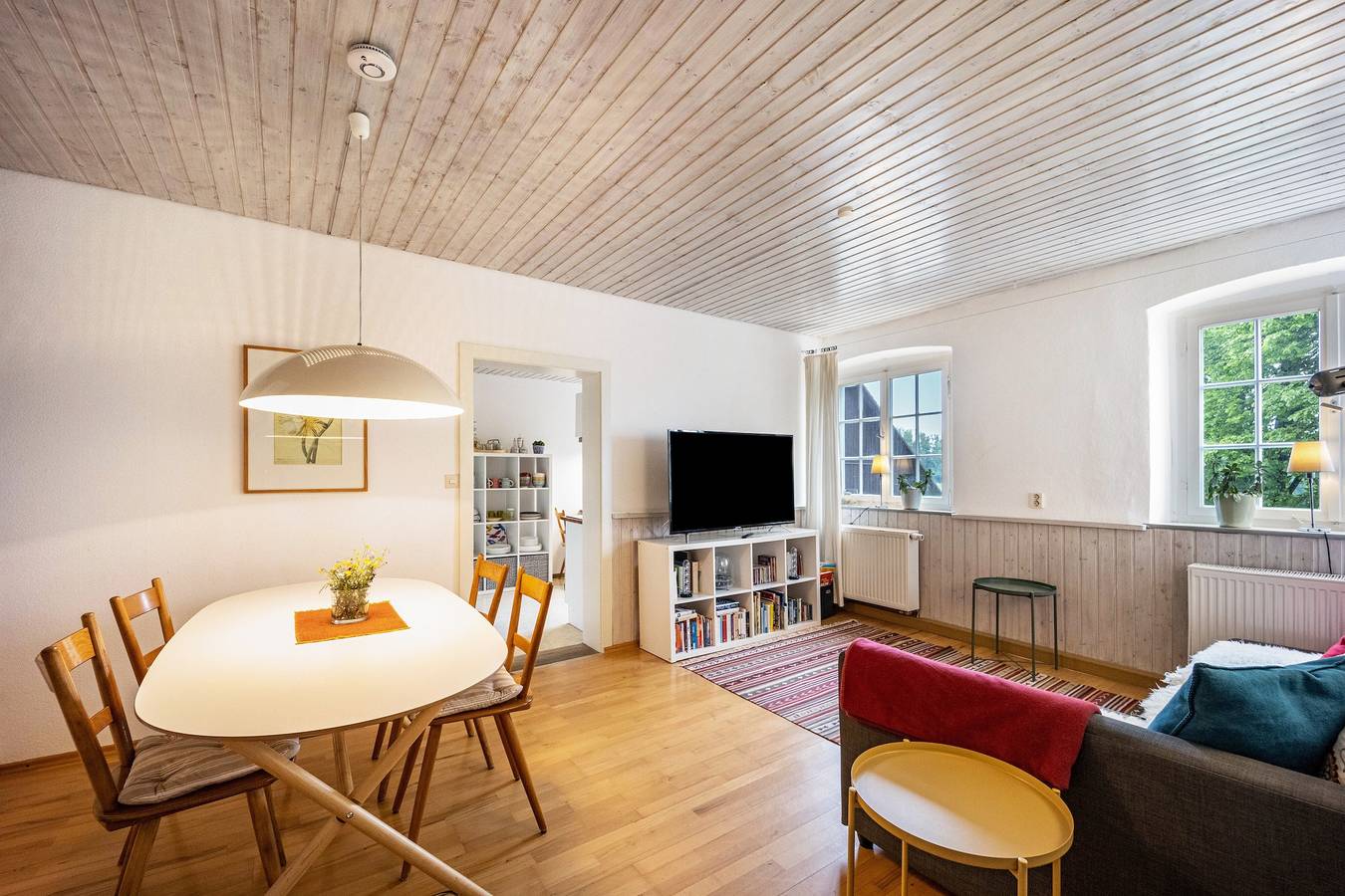 Entire apartment, Holiday Apartment 'Klosterhof Eggenreute' with Mountain View in Wangen, Region Bodensee-Oberschwaben