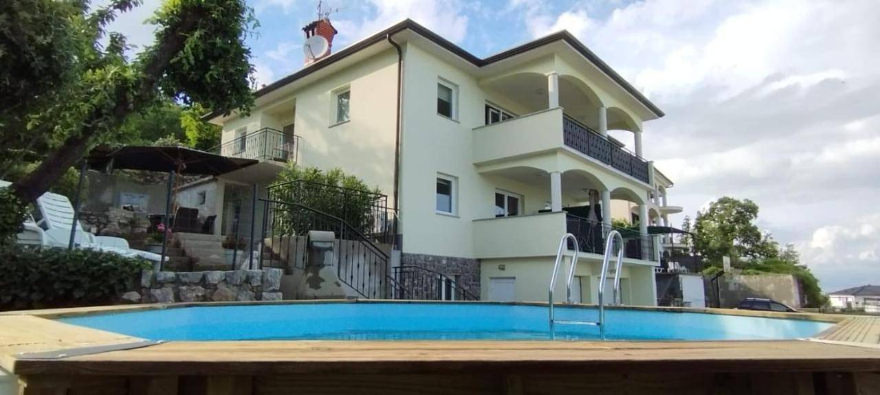 Ganze Wohnung, Apartment with Sea View in Lovran, Opatija Riviera
