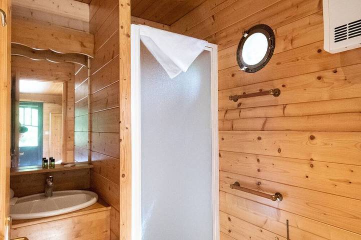 Camping pour 5 personnes dans l' Aube - 4