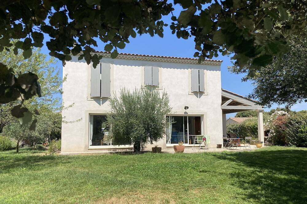 Maison avec piscine et jardin arboré  6 couchages in Saint-Didier, Parc naturel régional du Mont-Ventoux