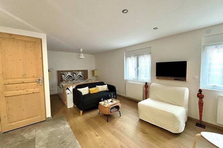 Appartement entier, Cozy Central and quiet area studio near Basel in Saint-Louis, Région de Mulhouse