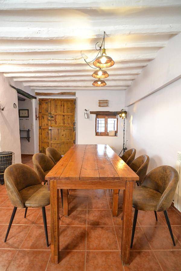 Casa rural para 6 personas, con vistas y terraza, Se admiten mascotas en Alto Maestrazgo - 4