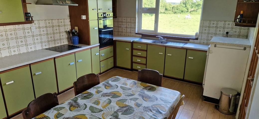 Holiday rental for 10 people, with garden, child-friendly in Trim